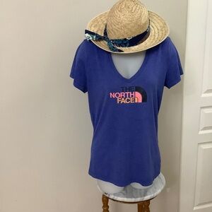 The North Face Tee Large 36-38 bust
